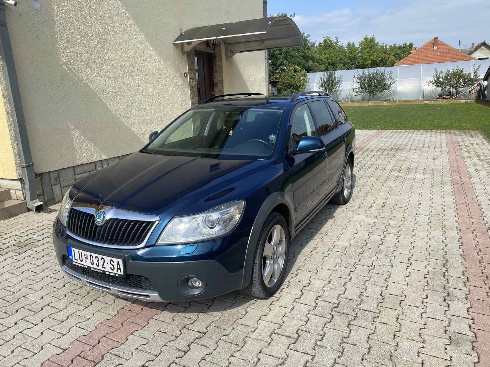 Skoda octavia scout